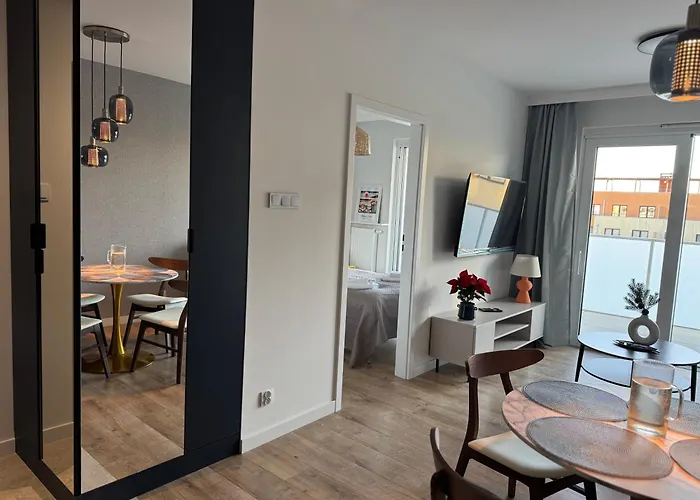 4summer Salt Parking W Cenie, Stylowe Elegnackie Mieszkanie